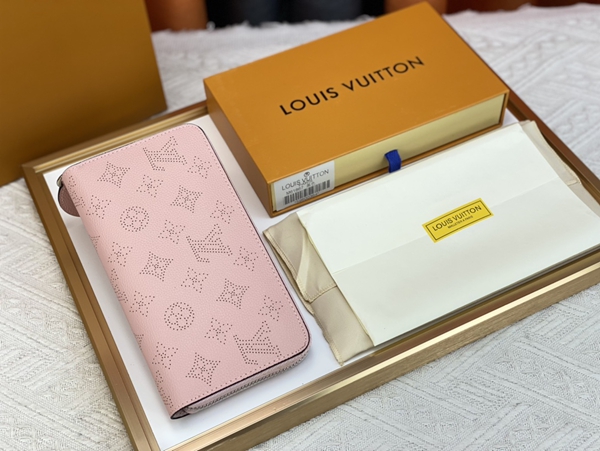 LVコピーウォレット全体デザイン